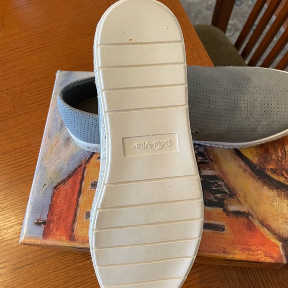 Karl Lagerfeld perforated shoes size 8 - Picture 5 of 5